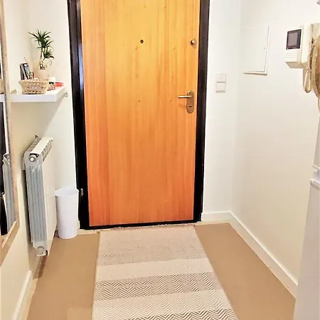 Liras House דירה